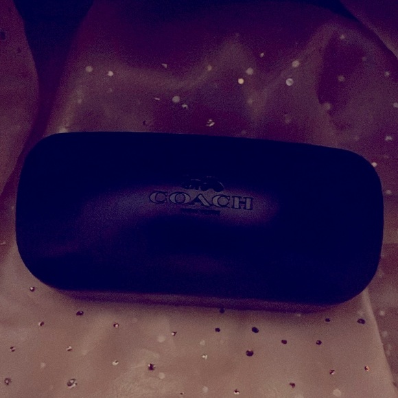 NEW: Coach Case for Sunglasses or Prescription Glasses with Fiber Cloth - Picture 3 of 3